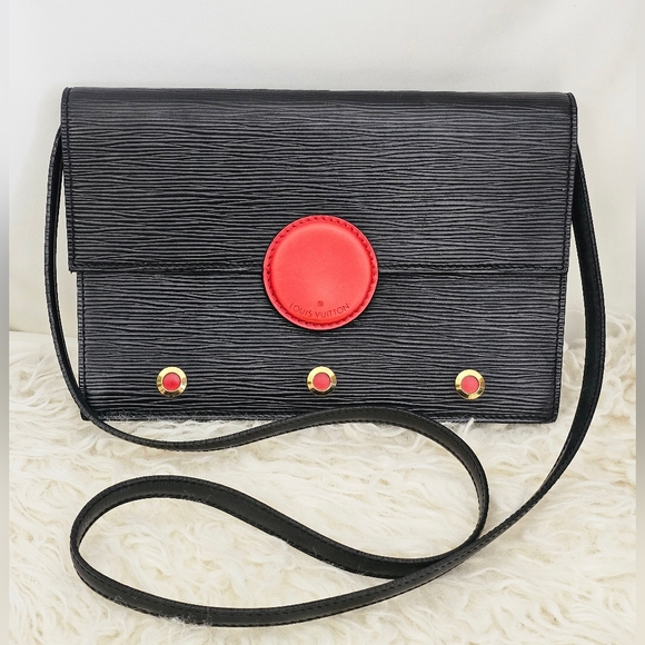 🔥😍Beautiful Condition😍🔥 Authentic Louis Vuitton Crossbody Bag Epi - Picture 1 of 17